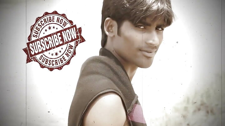 টাকমাথা এক যুবক এক আকর্ষণীয় রাঁধুনির সাথে তার প্রেমিকাকে ধোঁকা দেয়