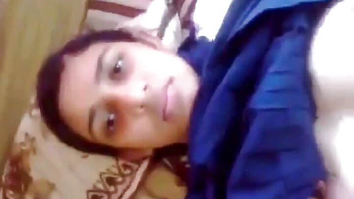 পর্ন যেখানে একজন পুরুষ তার প্রাক্তন প্রেমিকার সাথে তার স্ত্রীর সাথে প্রতারণা করে