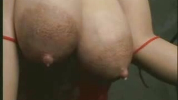 পিওভি পর্ন যেখানে এক মেয়ে তার সৎ বাবার সাথে যৌনমিলন করে